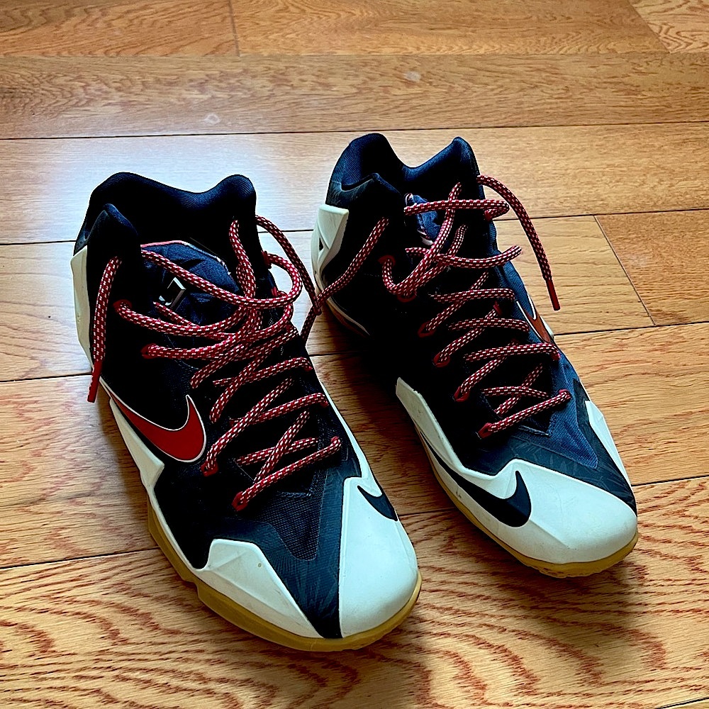 Nike LeBron USA Independence Day mens basketball shoes navy red white size 10